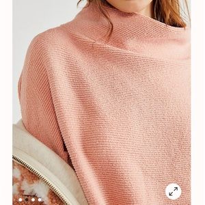 Free People Ottoman Slouchy Tunic Sweater - NWOT - Over-Sized Medium -Dusty Pink